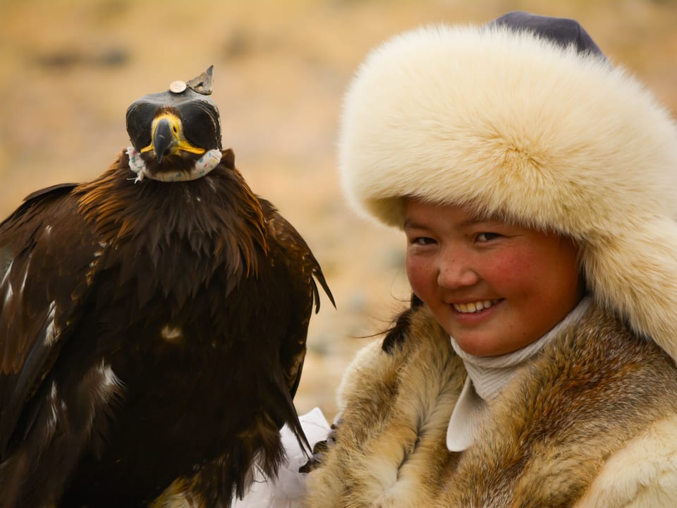 15 Sep:  Fly to Ulgii: Western Altai Mountains