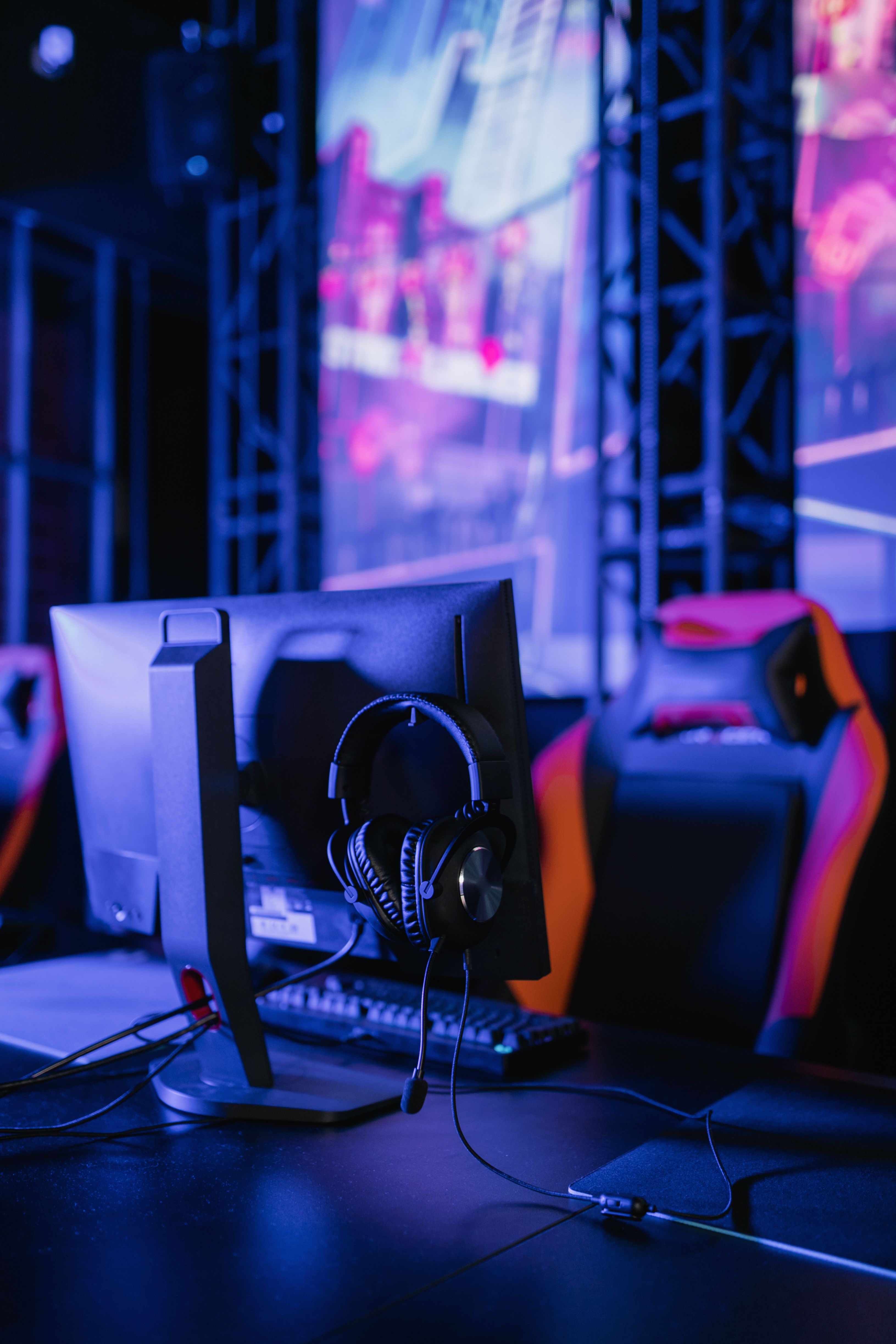 Development of e-sports