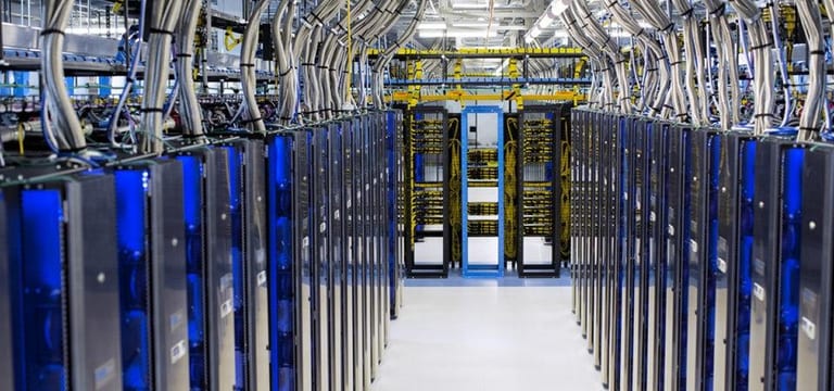 Schneider Electric – Data Center Physical Infrastructure